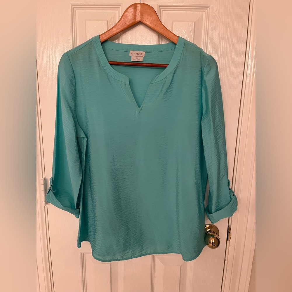 Van Heusen coral green women’s blouse with roll sleeves size medium